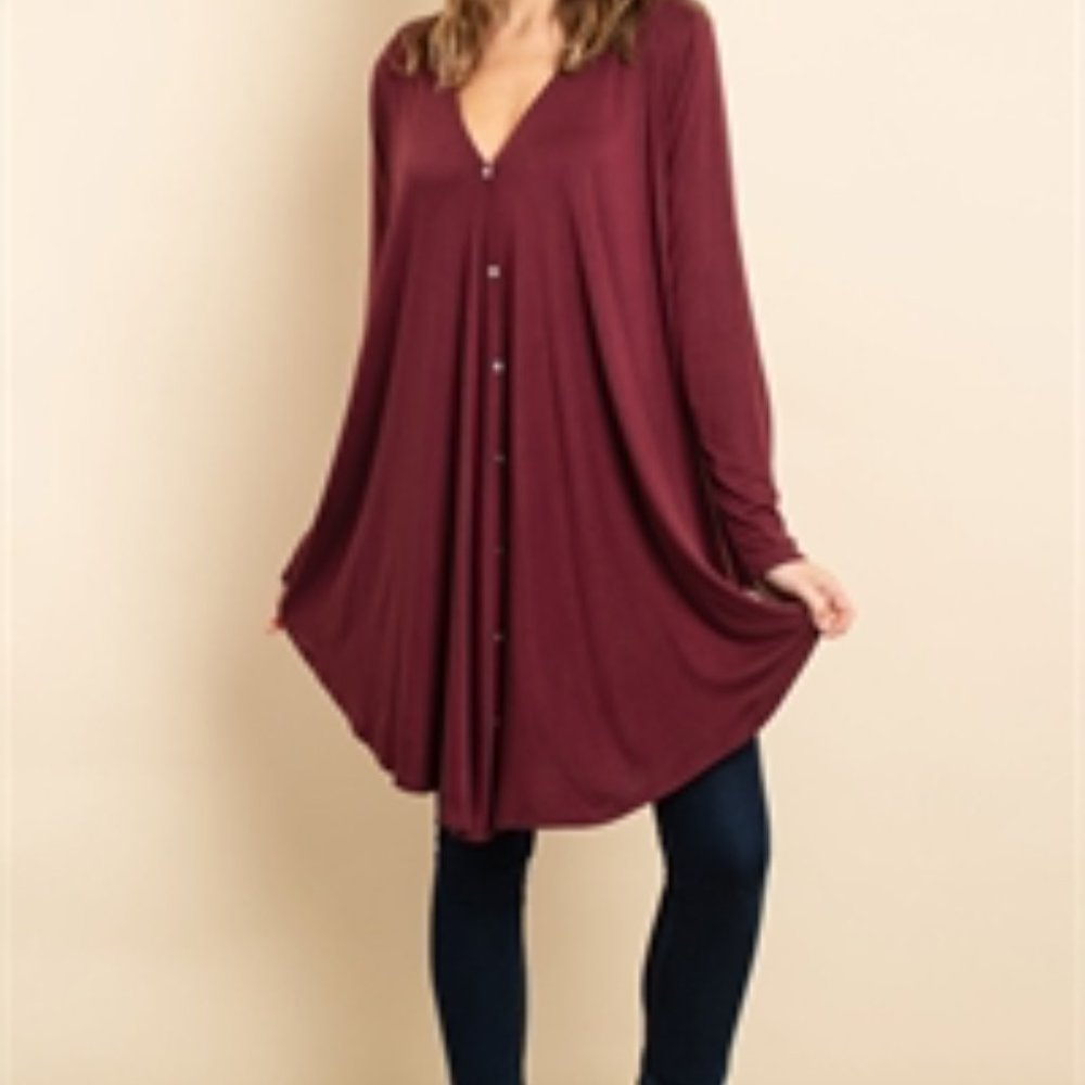 LOVE Knit Burgundy Long sleeve V-neck button front hi-lo Tunic women small